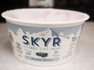 Read more about the article Friendly Farms Skyr Icelandic Style Blueberry Blended Yogurt (Aldi)