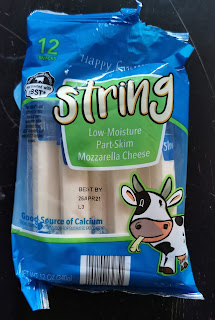 Read more about the article Happy Farms Mozzarella String Cheese (Aldi)