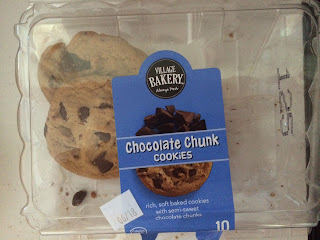 Read more about the article Village Bakery Chocolate Chunk Cookies (Aldi)